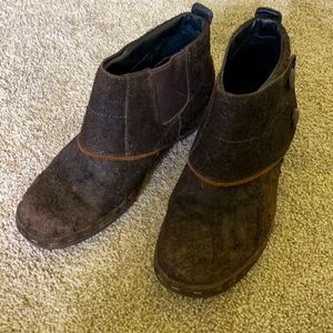 Merrell Deep Brown Leather Booties